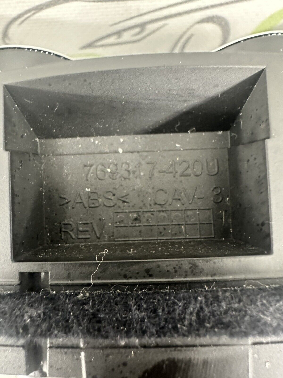 6304845