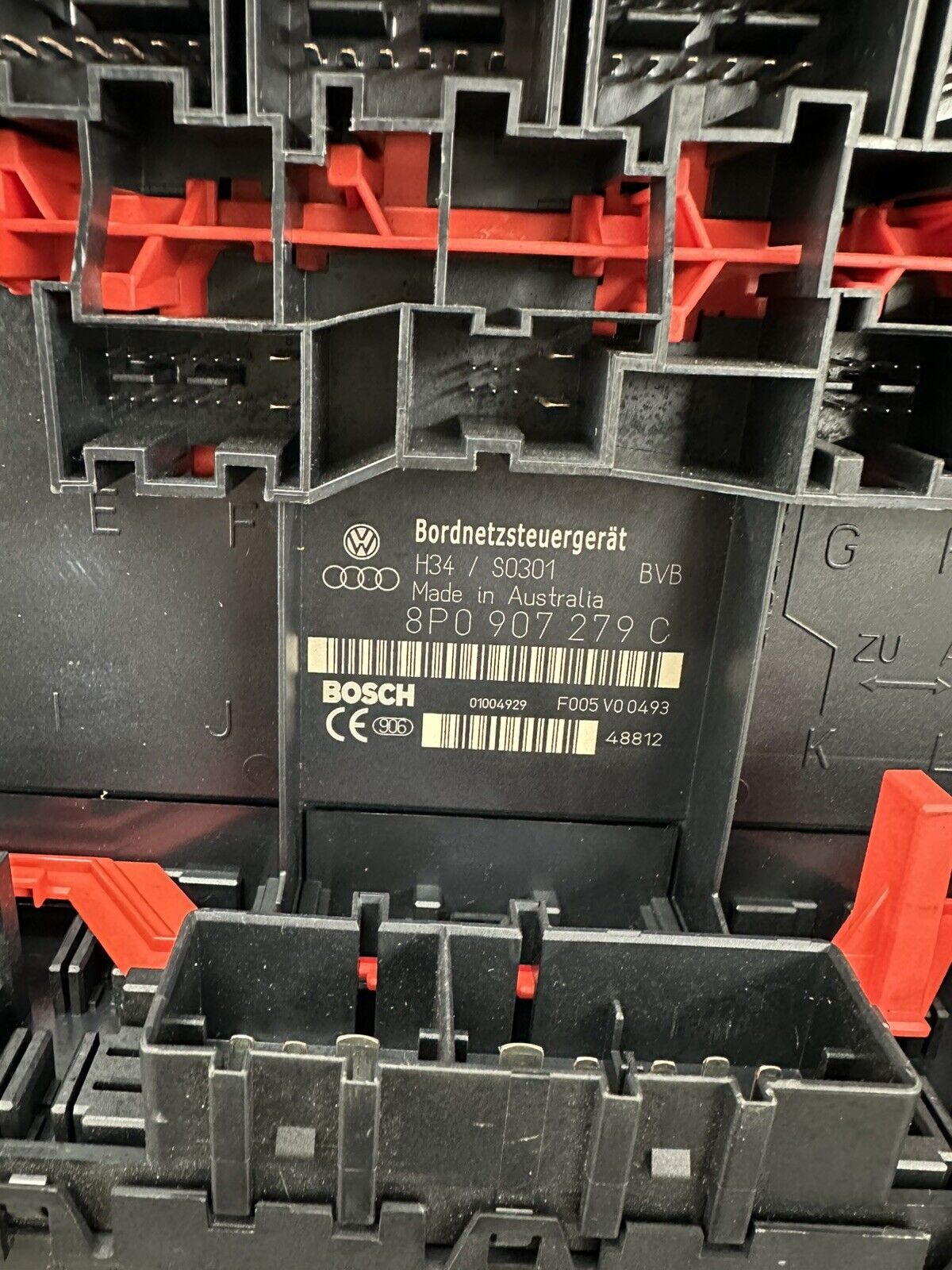 6308730