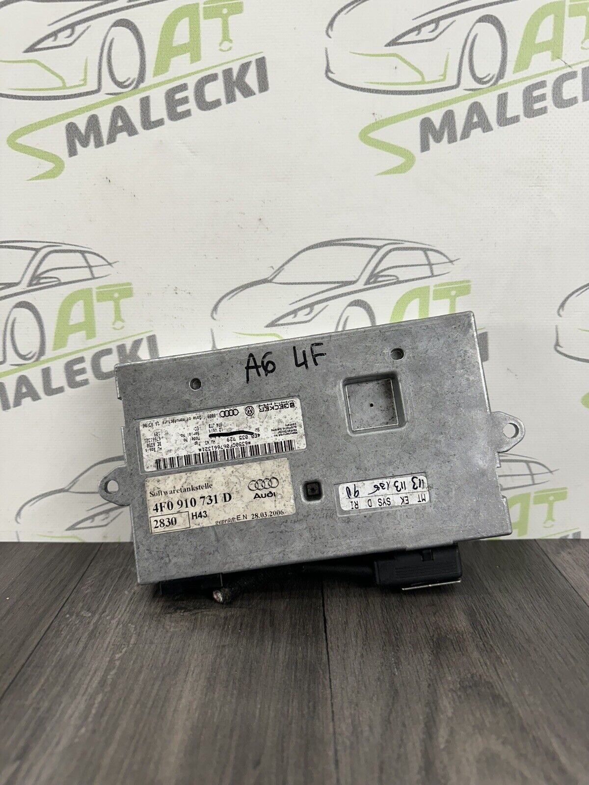 6305878