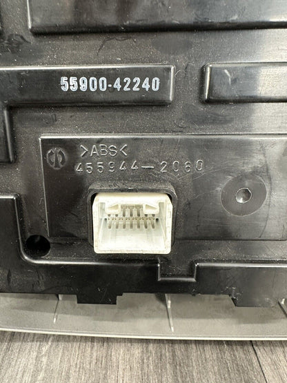 6304422