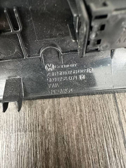 5K0858071M Blende Klimabedienteil VW Golf VI 6