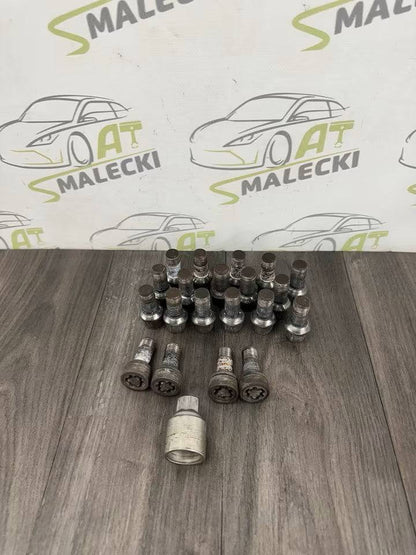 Felgenschloss inkl Radschraube Vw Golf Touran Passat Eos Scirocco
