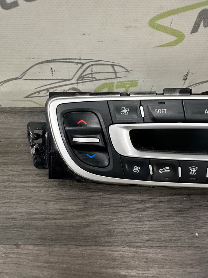 275100007R Klimabedienteil Klimasteuerung Renault Megane III