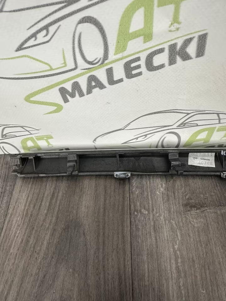 8V1853190A R12 Dekorleiste Verkleidung Audi A3 8V