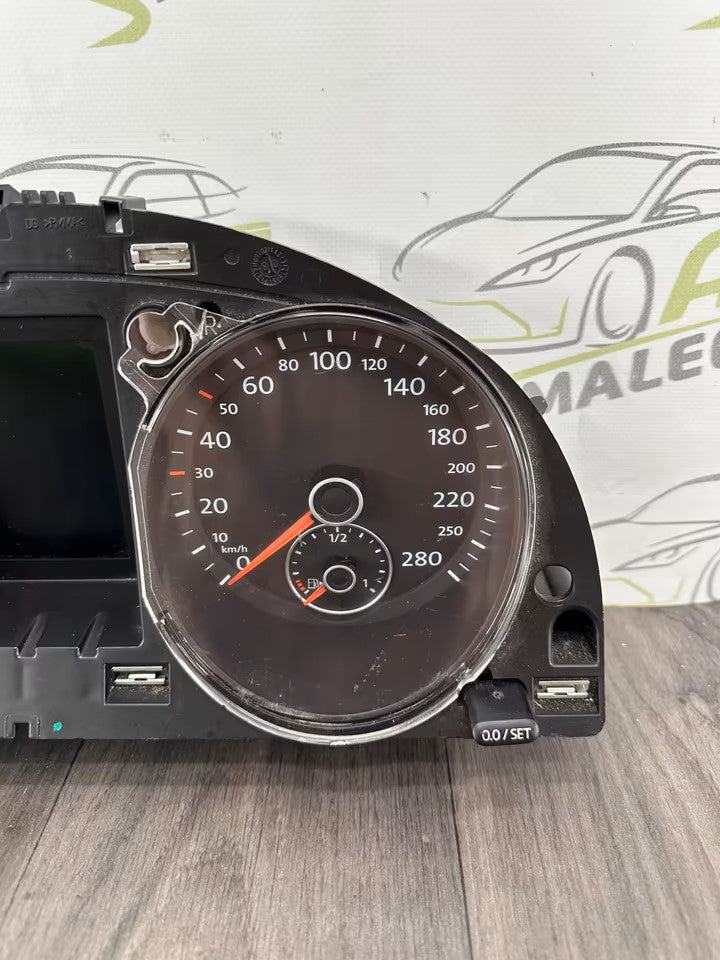 3C8920870A Tacho Kombiinstrument Vw Passat CC 2,0 Tdi 120000km