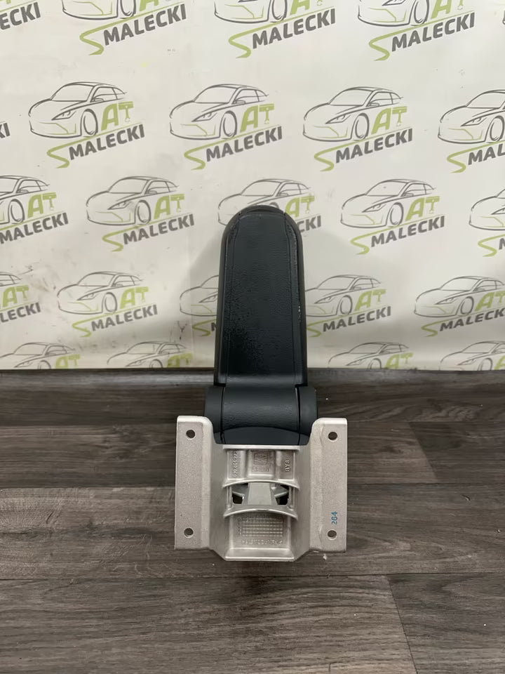 Mittelarmlehne Armlehne Seat Ibiza 6J Modell Stoff Gebraucht