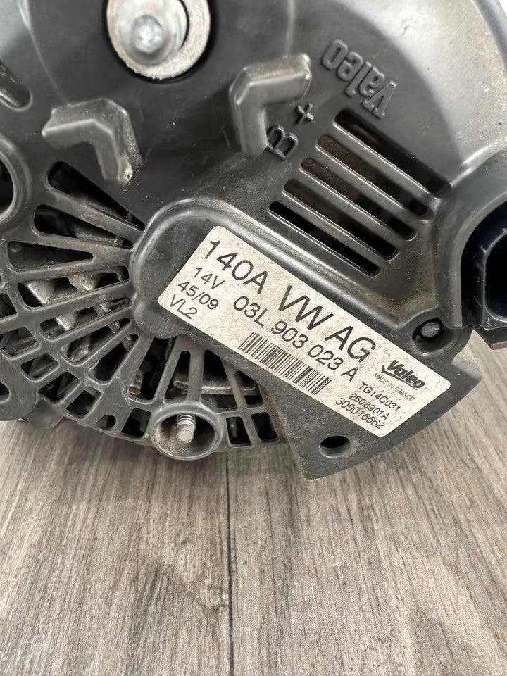 03L903023A Lichtmaschine Generator 1,6 Tdi CAY 105Ps Vw Audi Seat