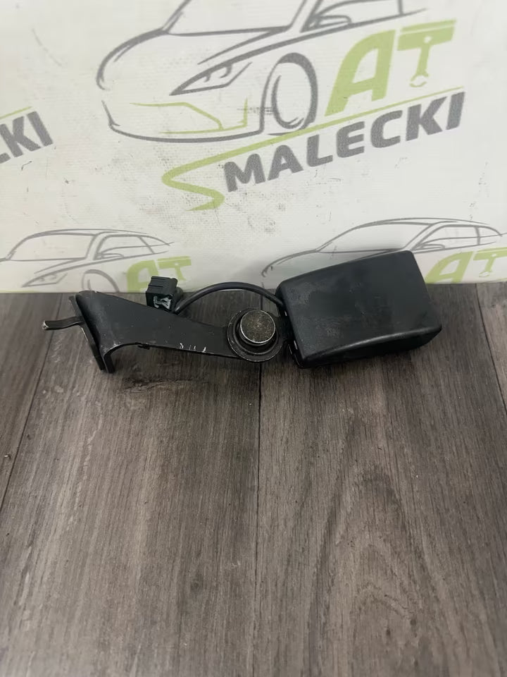 7375447 Gurtschloss Hinten Links BMW 1er 3er 627533900E