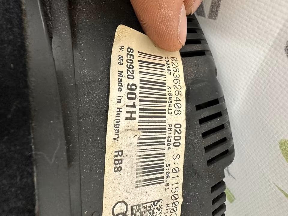8E0920901H Tacho Kombiinstrument Audi A4 B7 8E 2,0 Tdi Automatik