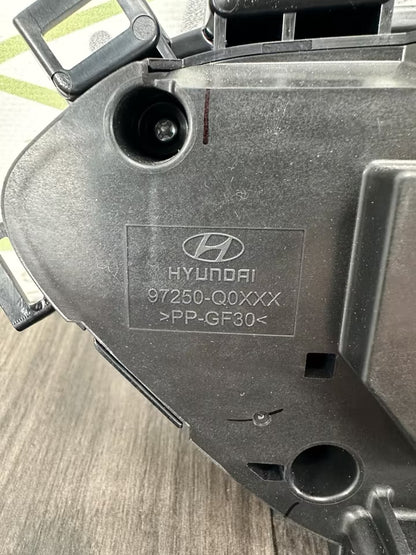 97250-Q0210 Klimabedienteil Kontrollpanel Hyundai Bayon 2023 Bj