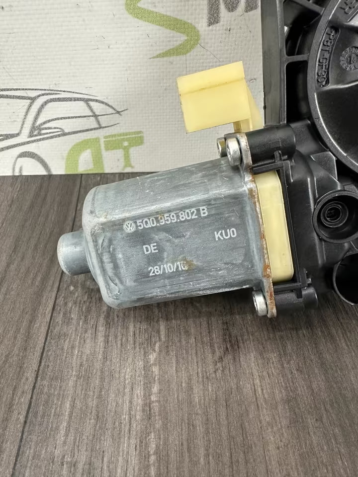 5Q0959802B Fensterhebermotor Vorne Rechts Vw Seat Modelle