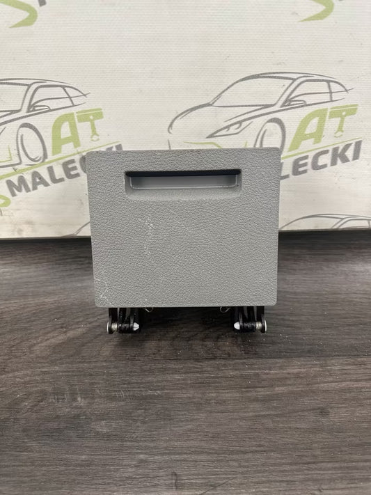 1T0862533C Getränkehalter Becherhalter VW Touran 1T2