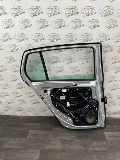 Türe Tür Hinten Links Vw Golf VI 6 5K Modell Farbe LA7W Silber