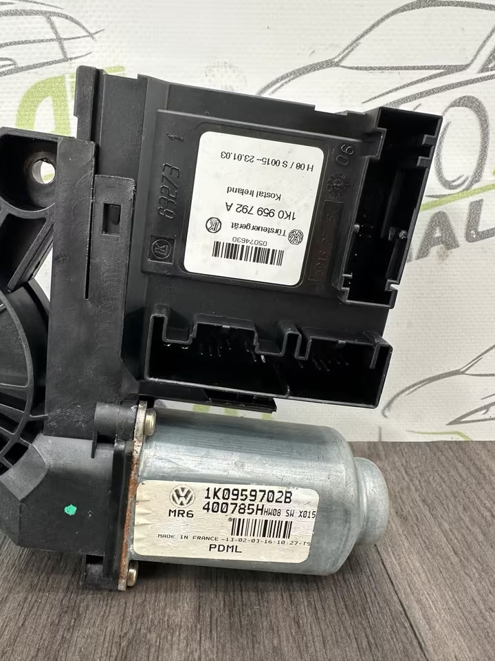 1K0959702B 1K0959792A Fensterhebermotor Vorne Rechts Vw Touran 1T