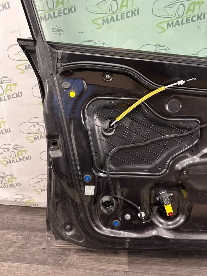 Türe Tür Vorne Links Audi A3 8P Modelle 04-12 Bj Farbe LZ7L Lava