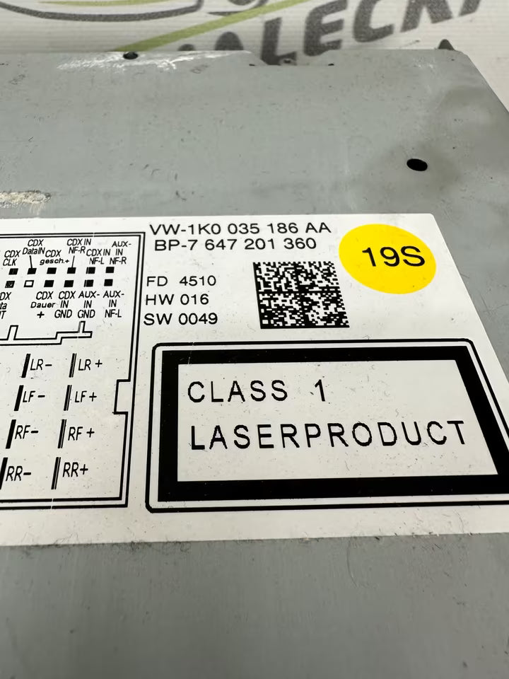 1K0035186AA Autoradio Radio Low EU Modell Vw Passat Eos Golf