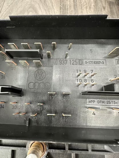 1K0937125D Sicherungskasten Schmelzsicherung Vw Golf VI 1,6 Tdi