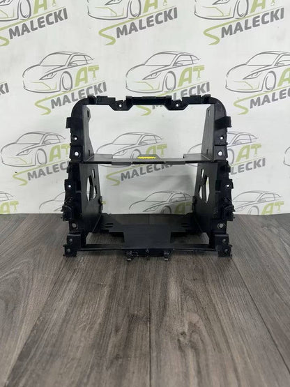 1K0858089C Mittelkonsole Radioschacht VW Golf V