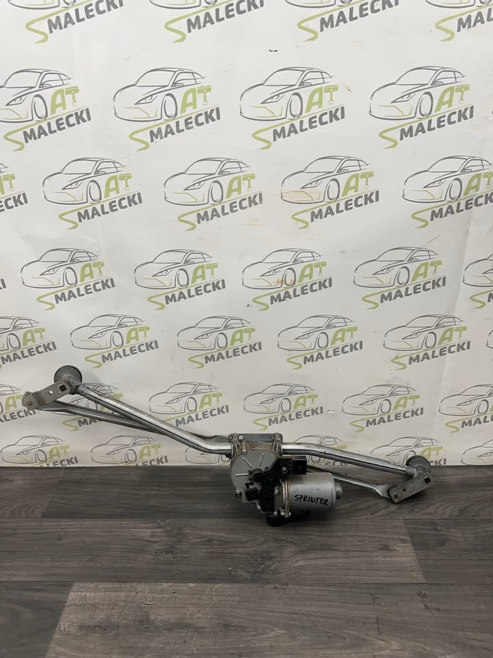 Wiper motor including linkage Mercedes Sprinter W906 model 2013