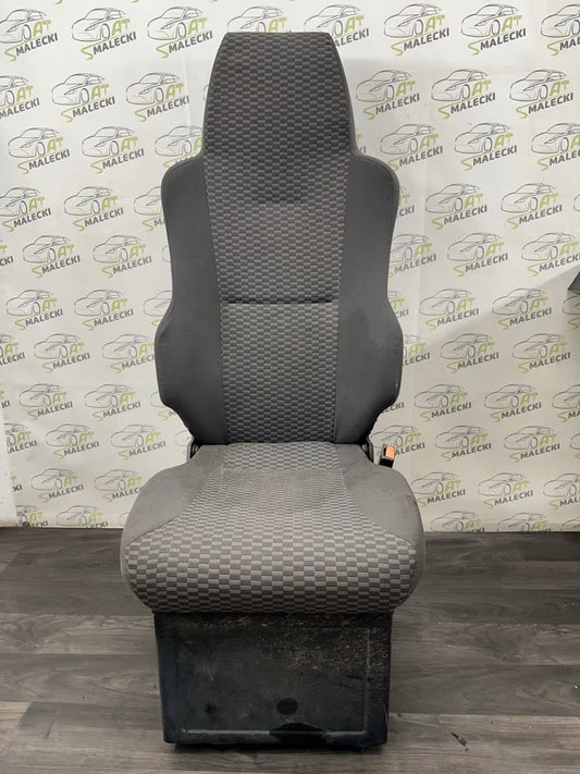 Beifahrersitz Sitz Rechts Man TGL 8.180 Modell
