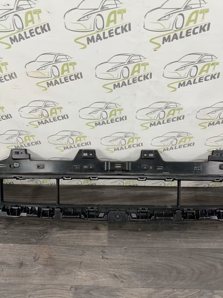 4KE807683B Stoßstangen Gitter Vorne Audi E-Tron Modelle