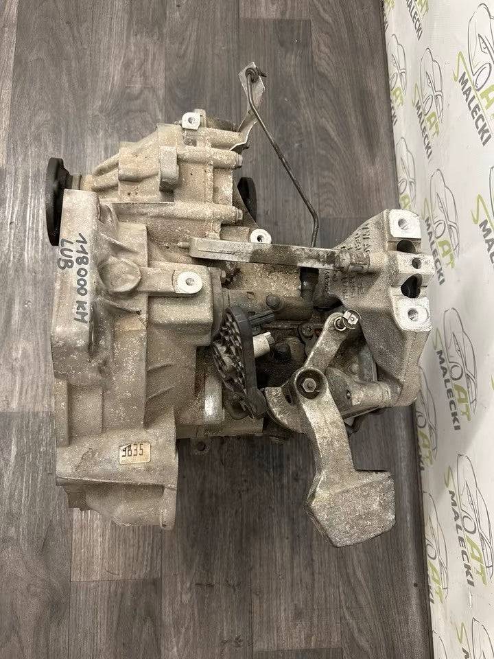 LUB Getriebe 5-Gang Schaltgetriebe Start-Stop 1,6 Tdi CAY Vw Audi