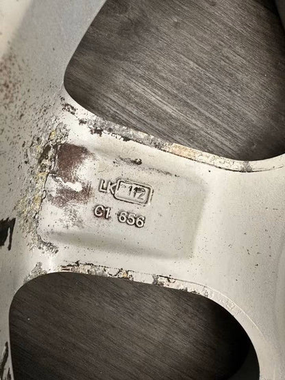 Alufelgen Satz 4 Stück CMS222/12 Modell 16 Zoll 5x112 Vw Audi