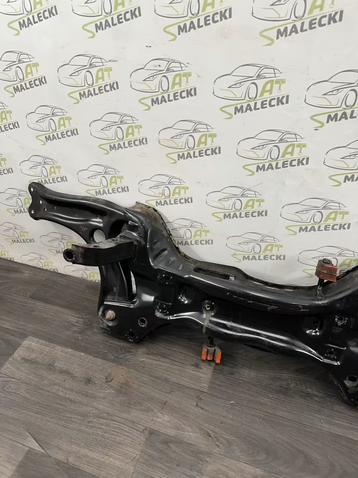 6R0199315 Front axle front carrier Vw Polo 6R models