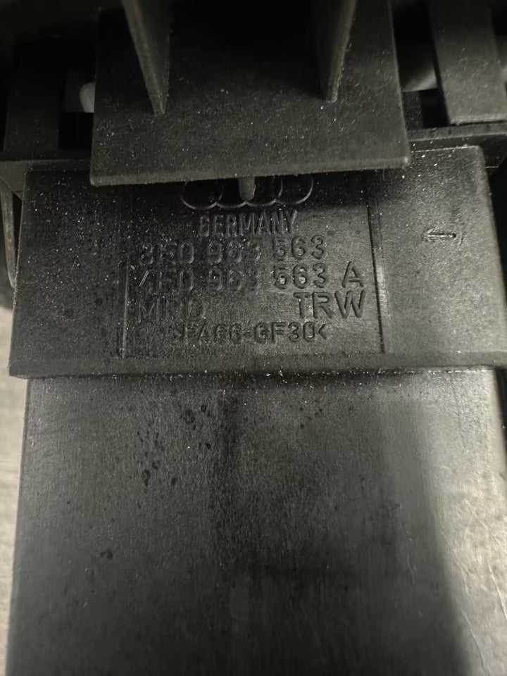 8P0863351A Verkleidung Abdeckung Sitzheizungsschalter Audi A3 8P
