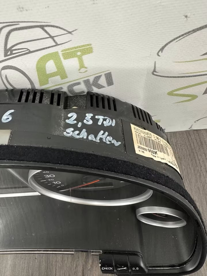 8E0920900K Tacho Kombiinstrument Audi A4 B6 8E 8H 2,5 Tdi