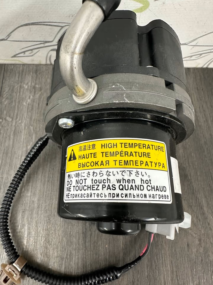 PSA Peugeot Citroen Mitsubishi Unterdruckpumpe 166957880 4641A068