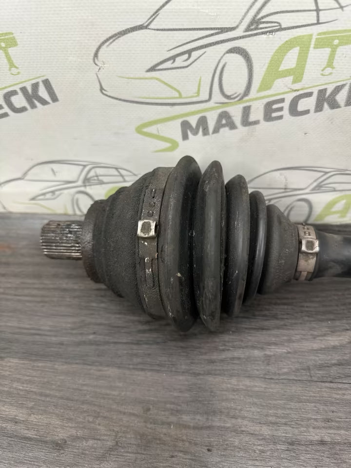 2K0407271E Antriebswelle Vorne Links VW Caddy VW Passat