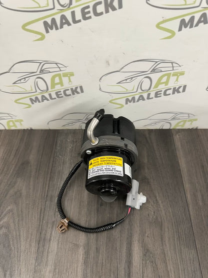 PSA Peugeot Citroen Mitsubishi Unterdruckpumpe 166957880 4641A068