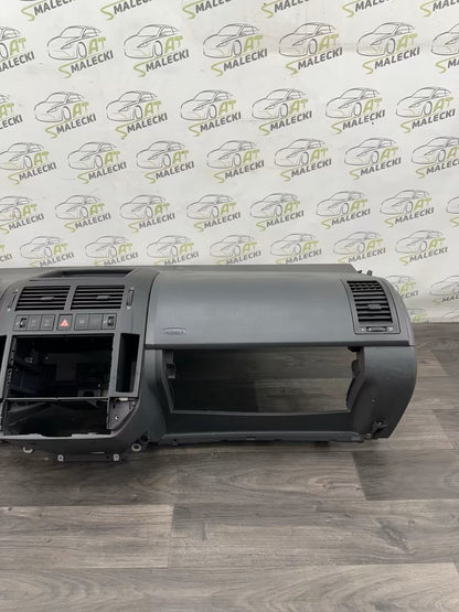 Armaturenbrett Cockpit Dashboard Vw Polo 9N3 05-09 Bj