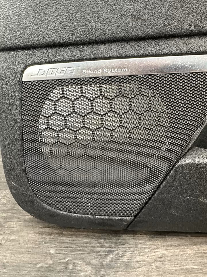 Türverkleidung Türpappe Vorne Rechts BOSE Leder Audi A3 8P 8P4867