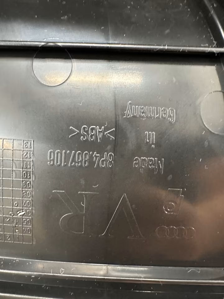 Türverkleidung Türpappe Vorne Rechts BOSE Leder Audi A3 8P 8P4867