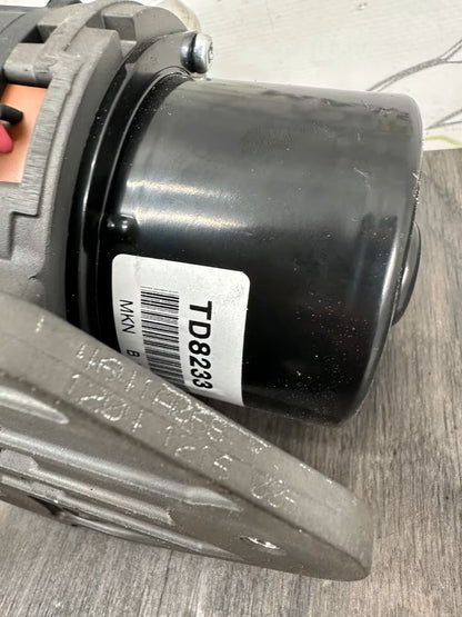 PSA Peugeot Citroen Mitsubishi Unterdruckpumpe 166957880 4641A068