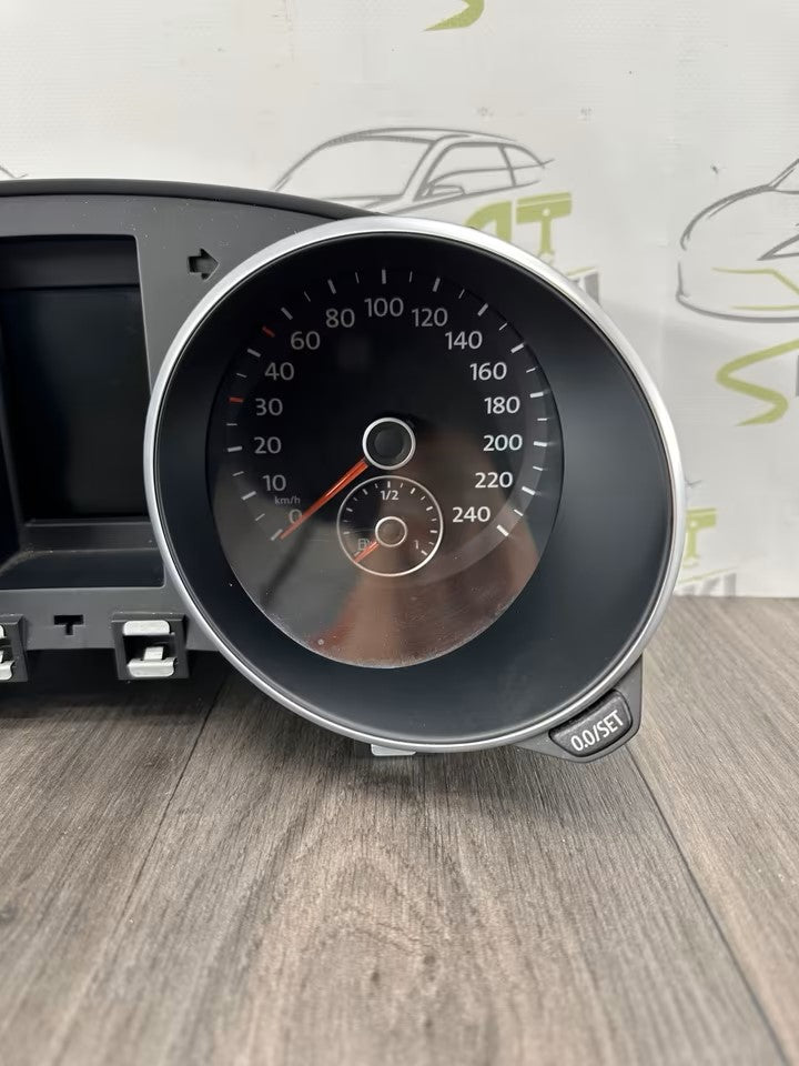 5K0920870D Tacho Kombiinstrument Vw Golf VI 6 5K 1,4 TSI 122Ps