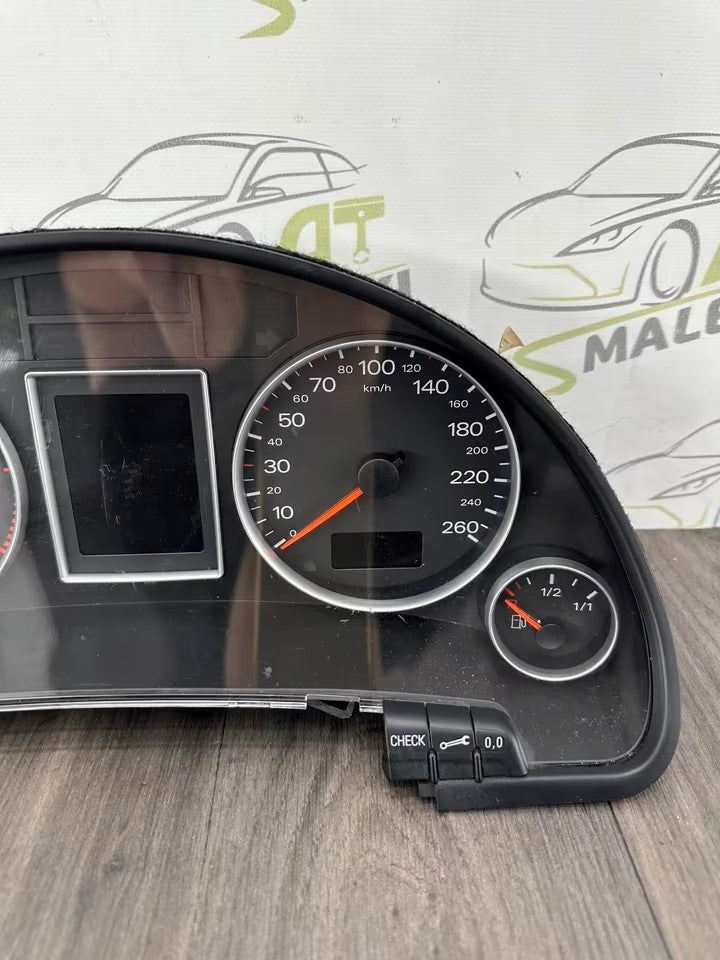 8E0920931P Tacho Kombiinstrument Audi A4 B7 8E 8H Diesel 1,9 2,0