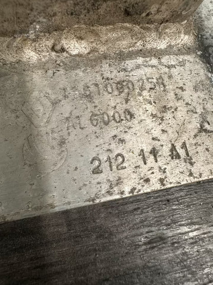 756100025R Stoßfänger Stoßstangenträger Hinten Renault Megane III