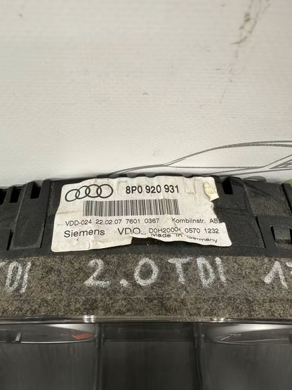 8P0920931 Tacho Kombiinstrument Audi A3 8P 2,0 Tdi 2007Bj