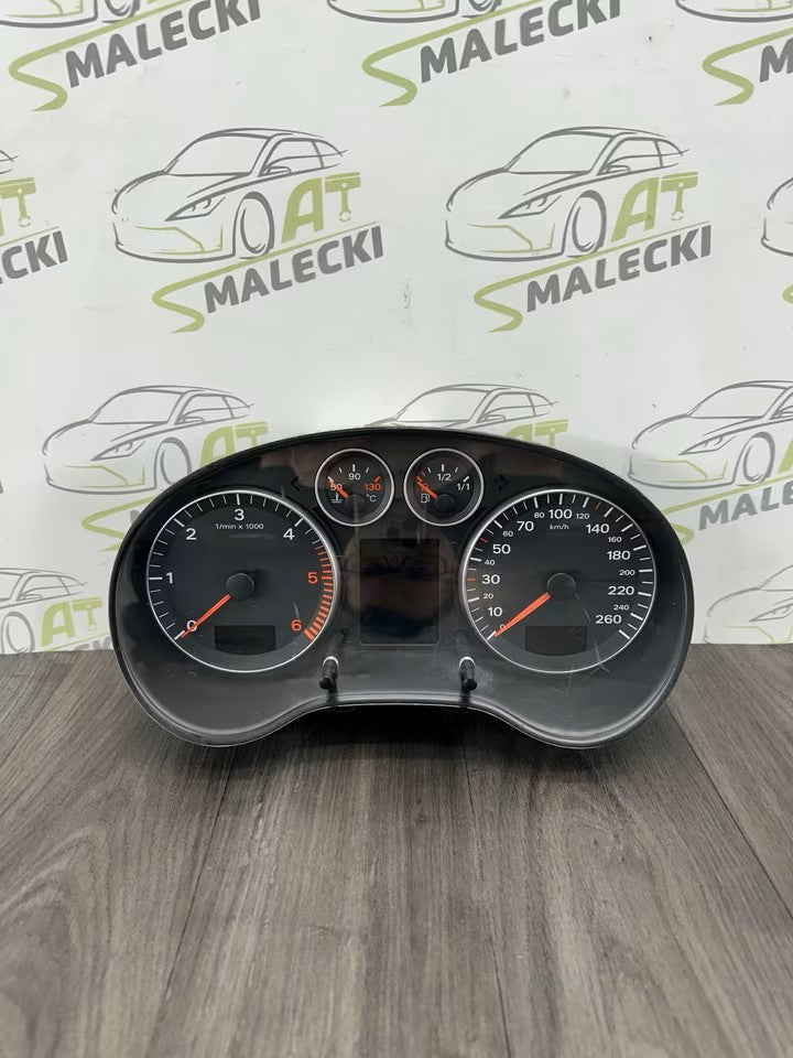 8P0920931 Tacho Kombiinstrument Audi A3 8P 2,0 Tdi 2007Bj