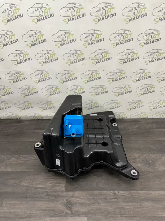 8W0131878BT Audi AdBlue Tank Reduktionsmitteltank Audi A4 8W