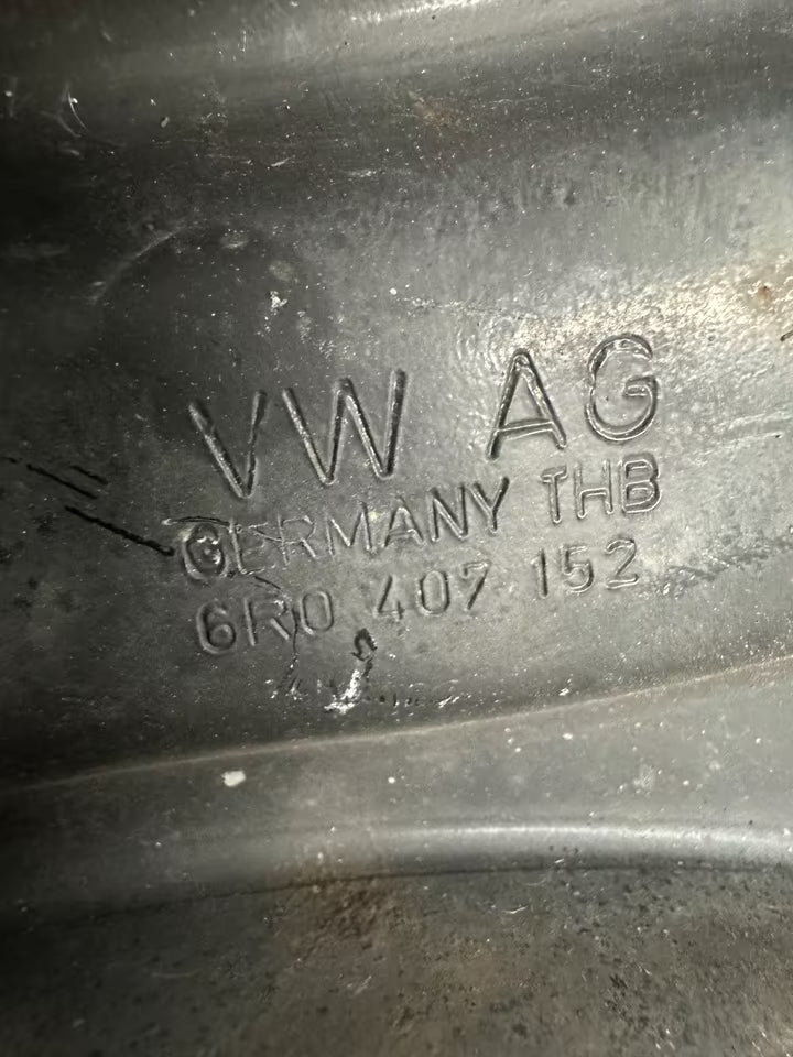 6R0407152 Querlenker Vorbe Rechts VW Polo 9N3