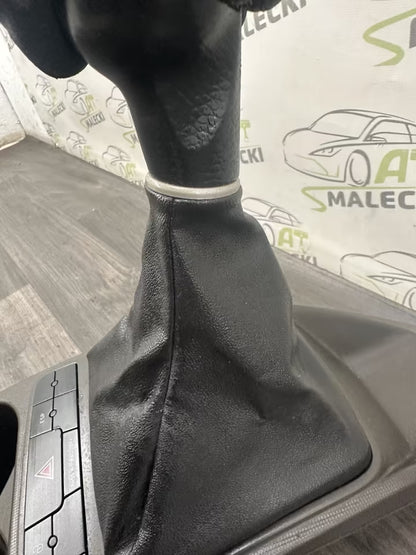 6J0711113AD Schaltknauf Mittekonsolenblende Seat Ibiza 6J0858331