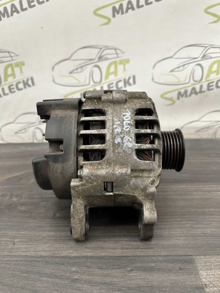03D903024J Lichtmaschine Generator 1,2 Benzin CGP Vw Polo 6R
