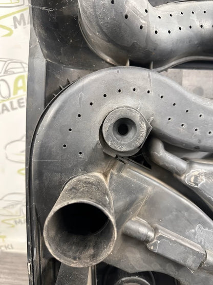 03C129607F Motorabdeckung Luftfiltergehäuse 1,6 FSI Vw Modelle