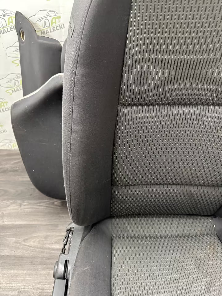 Sitze Innenausstattung Audi A6 4F C6 Avant Modell Stoff SHZ