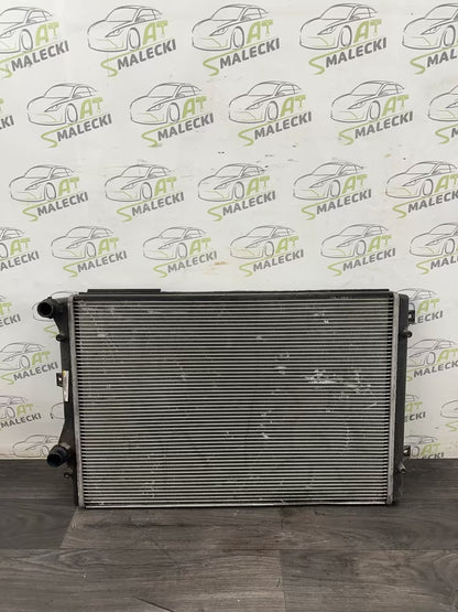 1K0121251C Kühler Wasserkühler Vw Golf Vw Touran Benziner 1,4 1,6