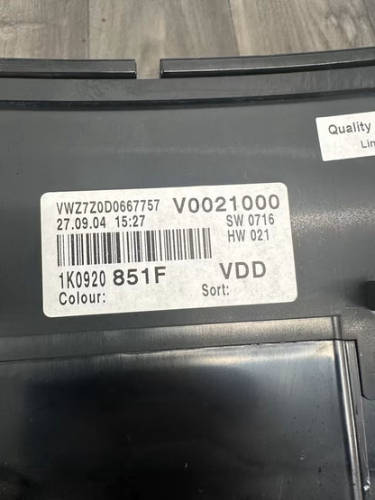 1K0920851F Tacho Kombiinstrument VW Golf V Modell